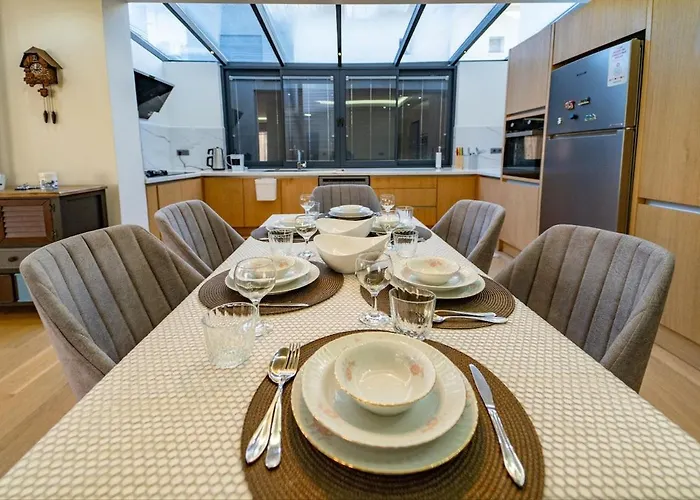 Merkezde Muhtesem Havuzlu * Fethiye