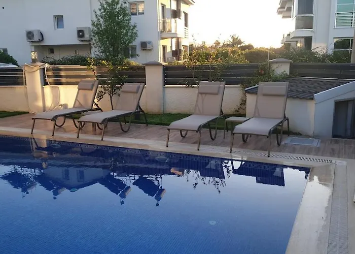 Merkezde Muhtesem Havuzlu *