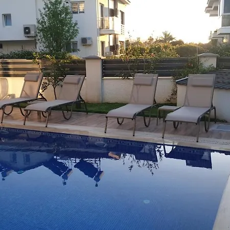 Merkezde Muhteşem Havuzlu *