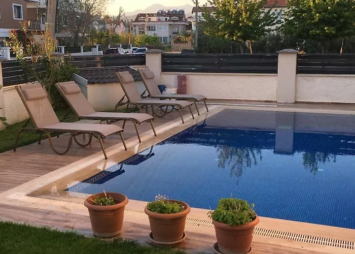 Merkezde Muhtesem Havuzlu *